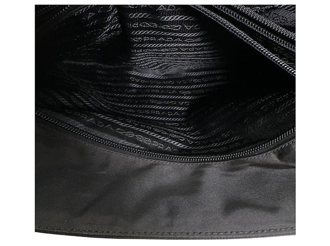 Borsa Tote Prada in nylon nero - vista 16