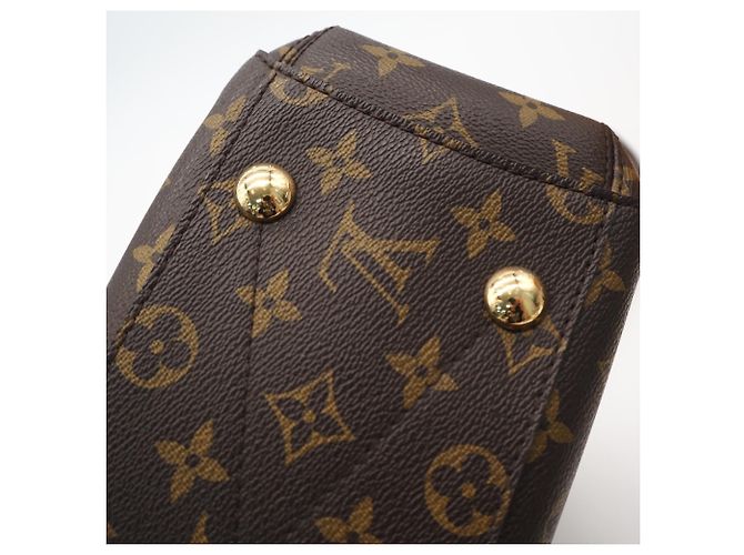 Borsa Louis Vuitton Monogram Montaigne BB Marrone Beige - vista 10