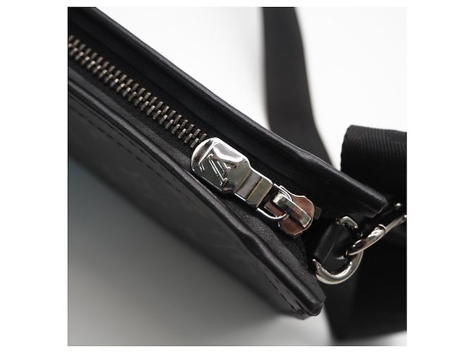Portafoglio indossabile Louis Vuitton Monogram Eclipse Gaston Nero - vista 11