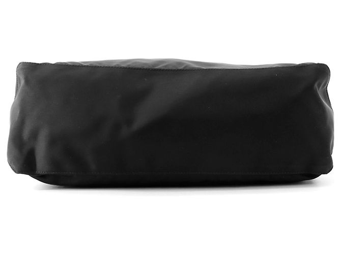 Sac à main Prada en nylon noir - vue 3