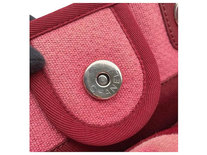 Bolso Tote Chanel Deauville Line PM Roja - vista 12