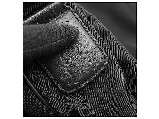 Borsa a tracolla in pelle e nylon con logo GG in rilievo di Gucci Nero - vista 12