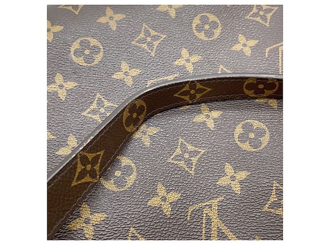 Sac à main Louis Vuitton Monogram Montaigne MM Marron - vue 12
