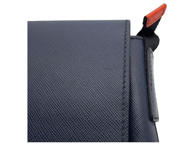 Borsa a tracolla Prada Triangle in pelle Saffiano Arancione Blu navy - vista 8