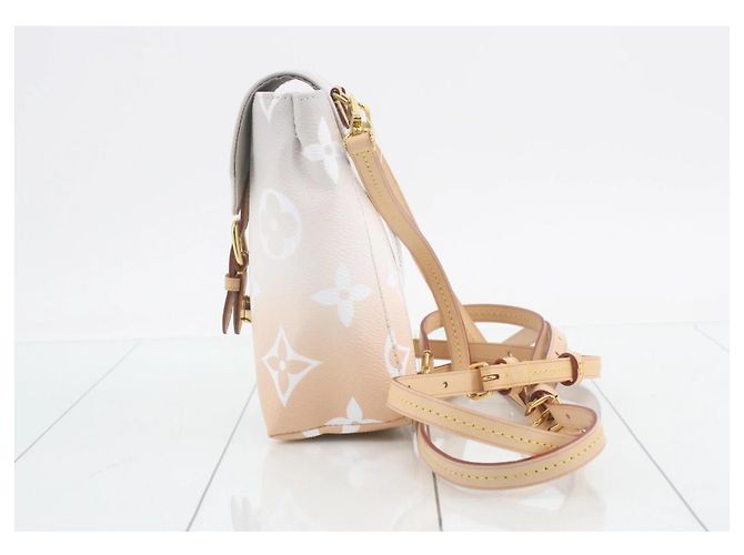 Louis Vuitton Pochette Felicie Monogram Gradient Bianco Beige - vista 3