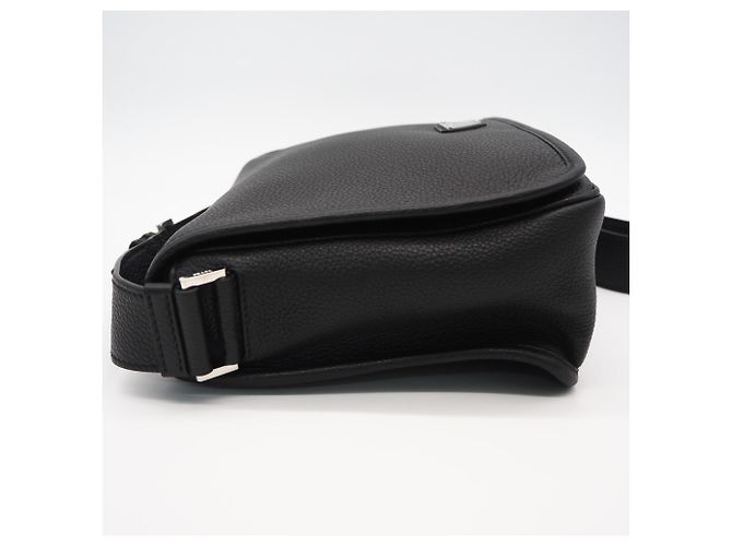 Borsa a tracolla Prada in pelle di vitello nera Nero - vista 7