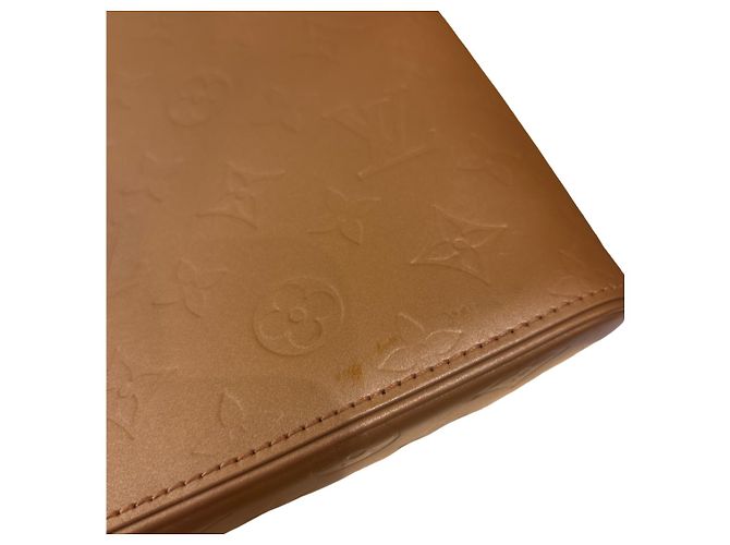 Louis Vuitton Mat Sutter Monogram Vernis D'oro - vista 6
