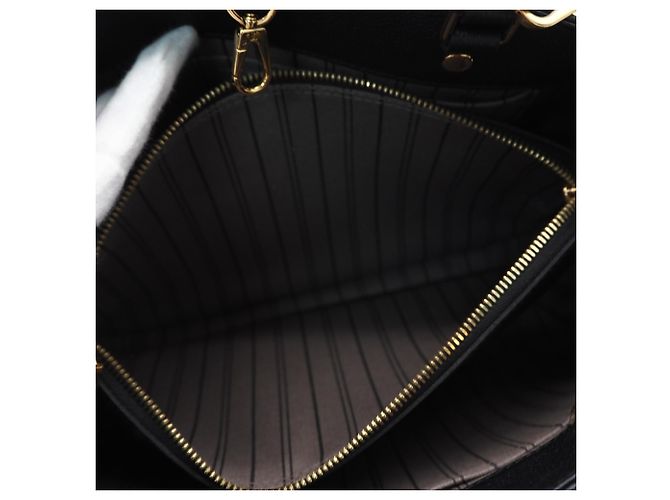 Borsa Louis Vuitton Monogram Empreinte Montaigne MM Noir Nero - vista 12