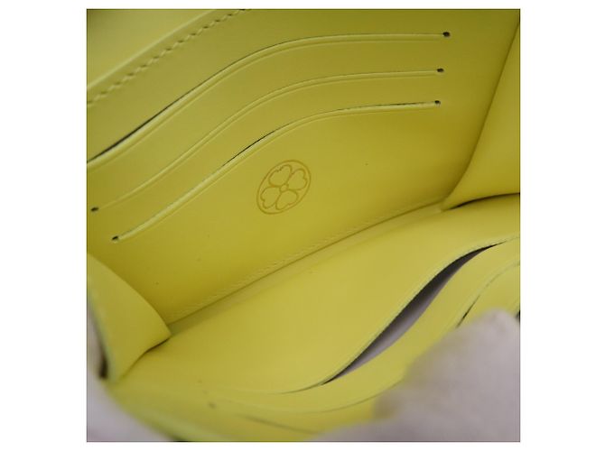 Louis Vuitton Mahina Portefeuille Iris Compact Wallet Blu Giallo - vista 12