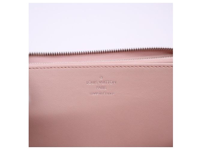 Cartera Zippy Louis Vuitton Mahina Rosa - vista 13