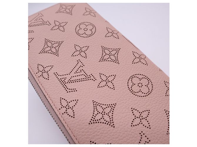 Cartera Zippy Louis Vuitton Mahina Rosa - vista 4