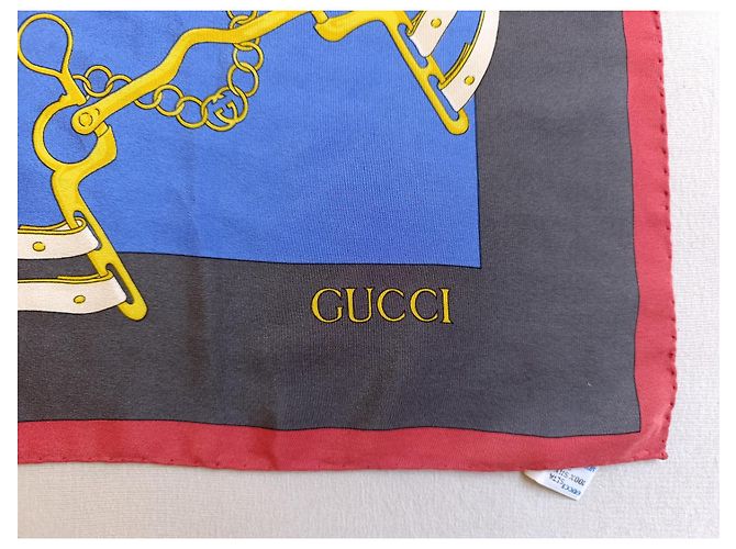 Foulard in seta Gucci motivo floreale e horsebit Bianco Rosso Blu Verde Grigio Giallo - vista 5