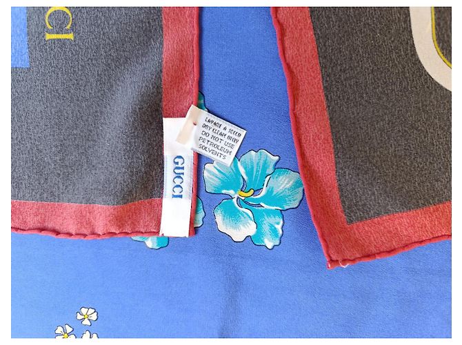 Foulard in seta Gucci motivo floreale e horsebit Bianco Rosso Blu Verde Grigio Giallo - vista 6