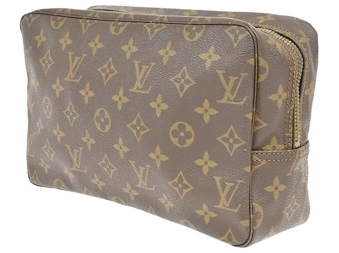 Louis Vuitton Trousse Toilette Monogram Canvas 28 Marrone - vista 3