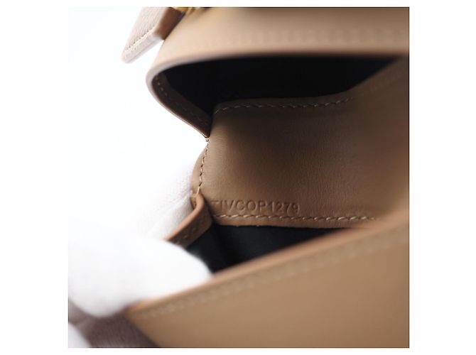 Cartera compacta Burberry TB Beige Crudo - vista 16
