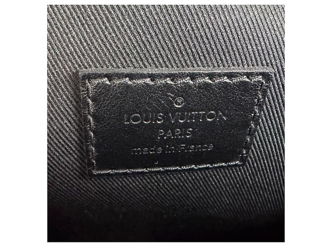 Marsupio Louis Vuitton Black Monogram Nero - vista 12