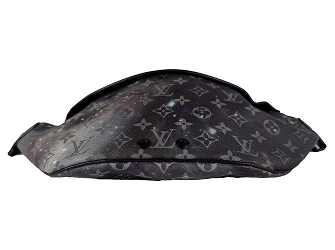 Marsupio Louis Vuitton Black Monogram Nero - vista 4