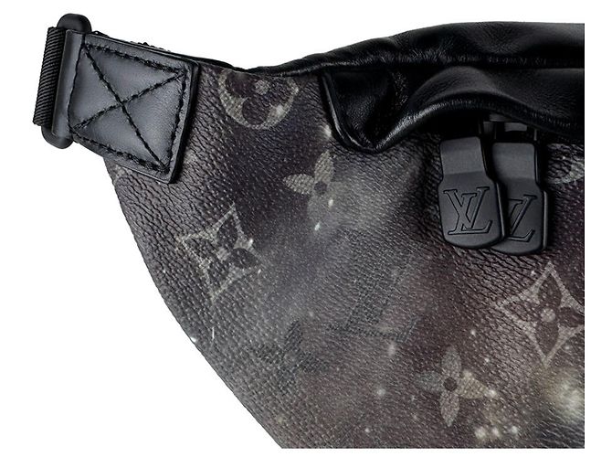 Marsupio Louis Vuitton Black Monogram Nero - vista 7