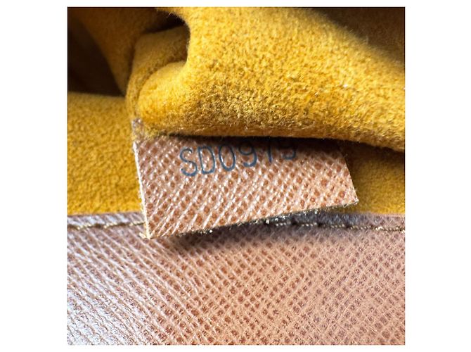 Louis Vuitton Monogram Musette Tango Schultertasche Braun - Ansicht 12