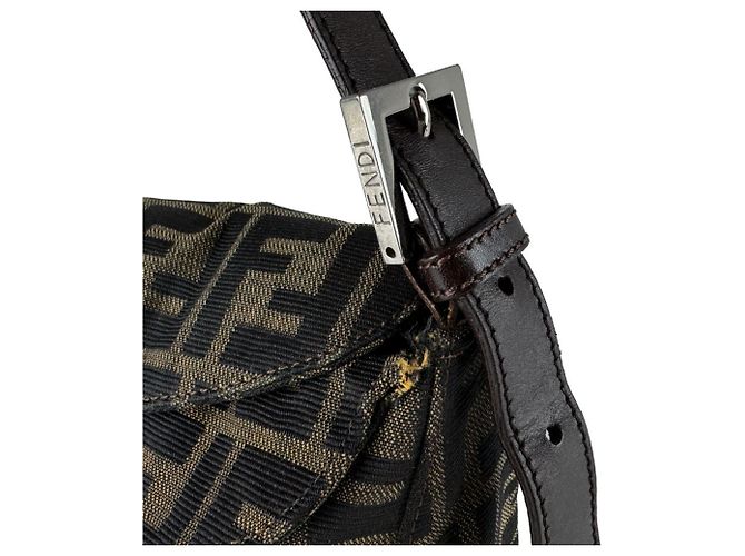Borsa Fendi Zucca marrone in pelle e nylon - vista 5
