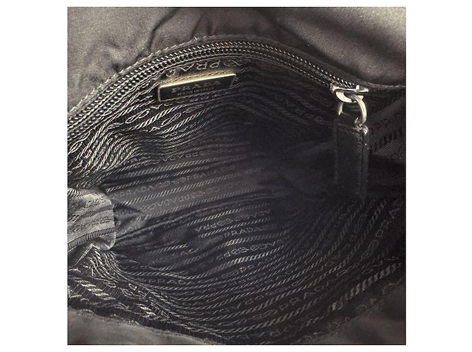 Borsa a tracolla Prada in nylon Nero - vista 5