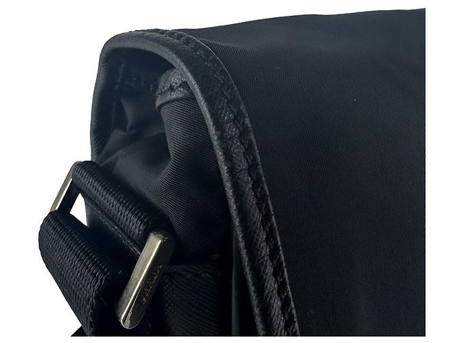 Borsa a tracolla Prada in nylon Nero - vista 7