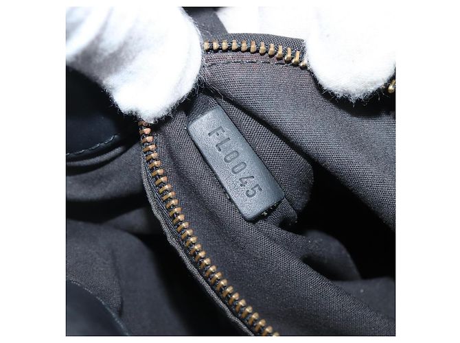 Louis Vuitton Mandara Epi Leather MM Nero - vista 7