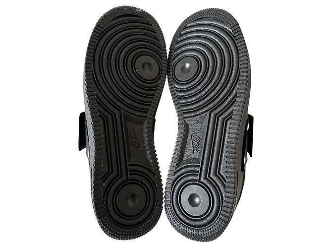 Nike x Sacai Air Force 1 Low Nero - vista 5