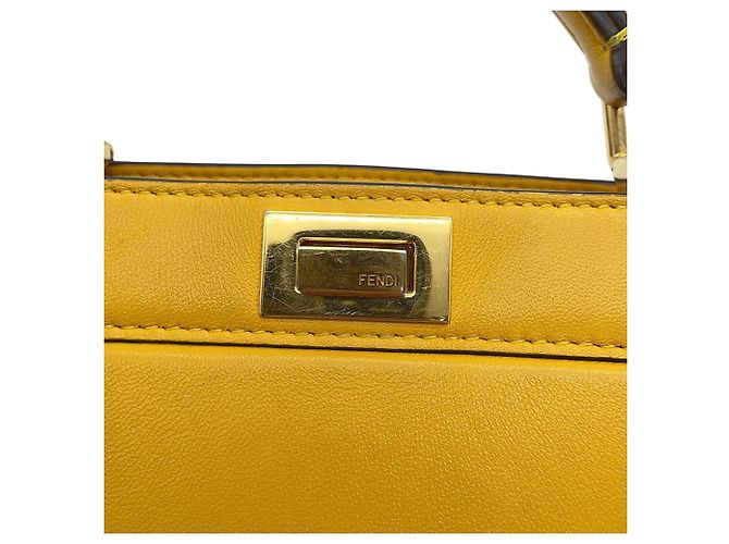 Borsa Fendi Peekaboo ISeeU Petite Giallo - vista 12