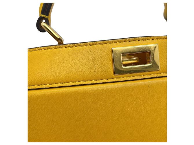 Borsa Fendi Peekaboo ISeeU Petite Giallo - vista 7