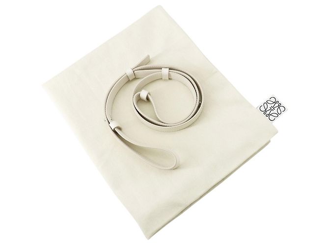 Loewe Hammock Small Lederhandtasche Weiß - Ansicht 16