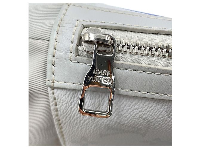 Borsa Sling Monogram Louis Vuitton in White Chalk Bianco - vista 16