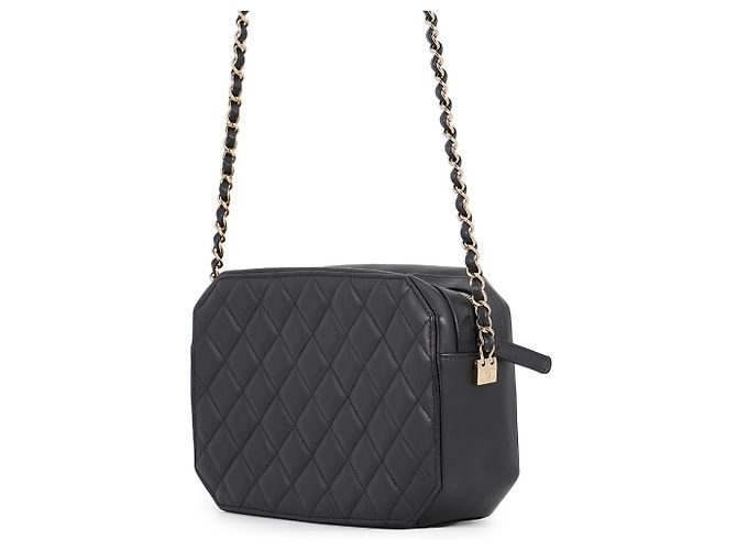 Borsa a tracolla Chanel in pelle d'agnello nera Nero - vista 2