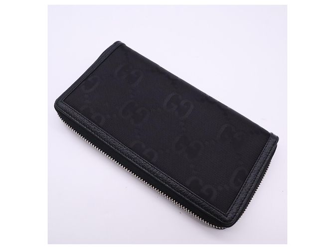 Portafoglio con zip Gucci GG Nylon Off the Grid Nero D'oro - vista 2