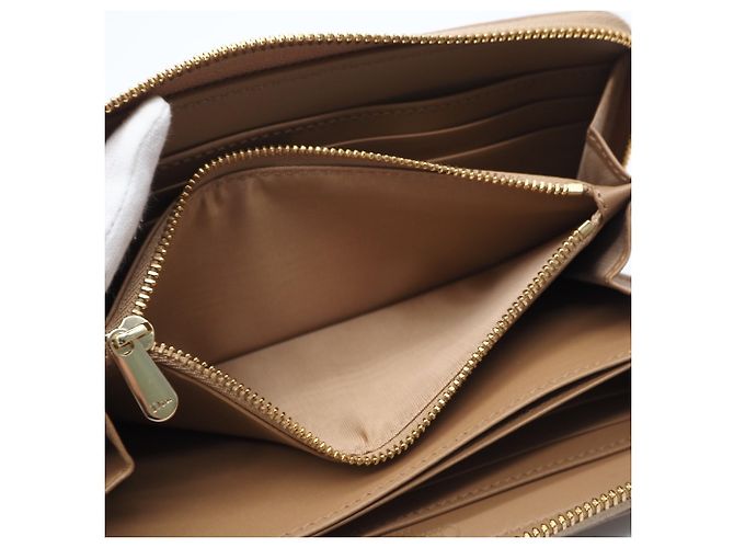 Cartera Christian Dior Cannage Lady Voyageur Beige - vista 11