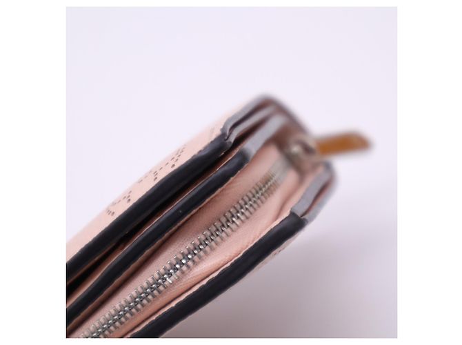 Louis Vuitton Mahina Portefeuille Claire Bi-fold Wallet Rosa - vista 11