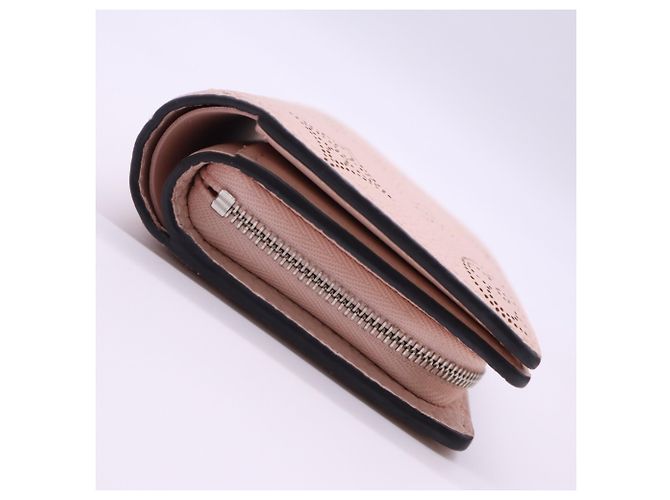 Louis Vuitton Mahina Portefeuille Claire Bi-fold Wallet Rosa - vista 6