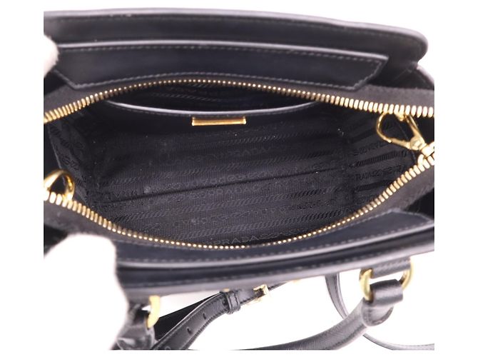 Borsa Prada in pelle Saffiano con logo triangolare Nero - vista 13