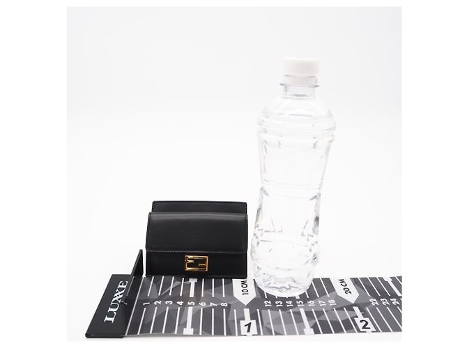 Fendi FF Embossed Fragment Case Black - view 3