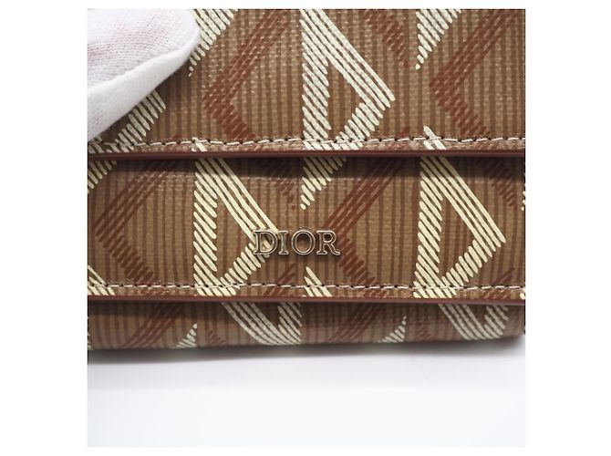 Christian Dior CD Diamond Compact Wallet 2ESBC110 Brown Cream - view 10