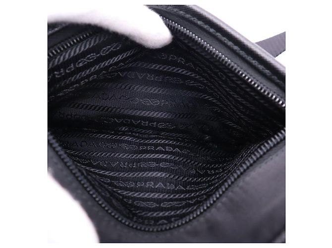 Borsa a tracolla Prada in nylon Saffiano Nero - vista 13