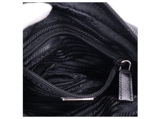 Borsa a tracolla Prada in nylon Saffiano Nero - vista 14