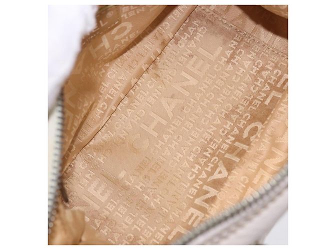 Chanel Lax Tassel Pebbled Leather Medium Weiß - Ansicht 5