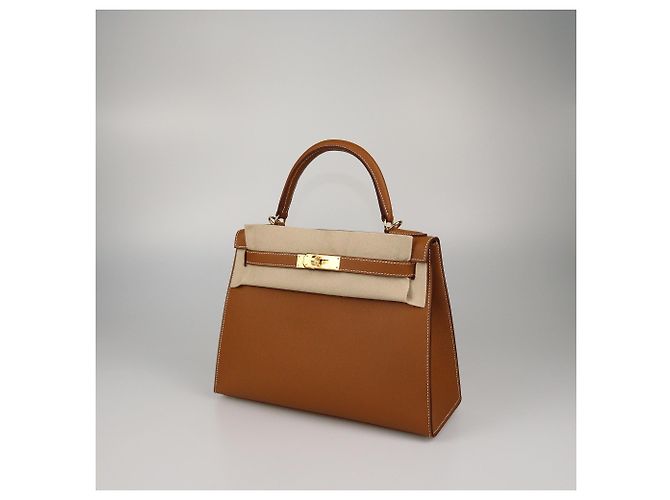 Hermès Borsa Hermes Kelly Sellier 28 Gold Epsom Gold Hardware D'oro - vista 3