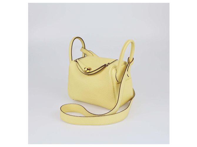 Hermès Hermes Jaune Poussin Clemence Mini Lindy - vista 2