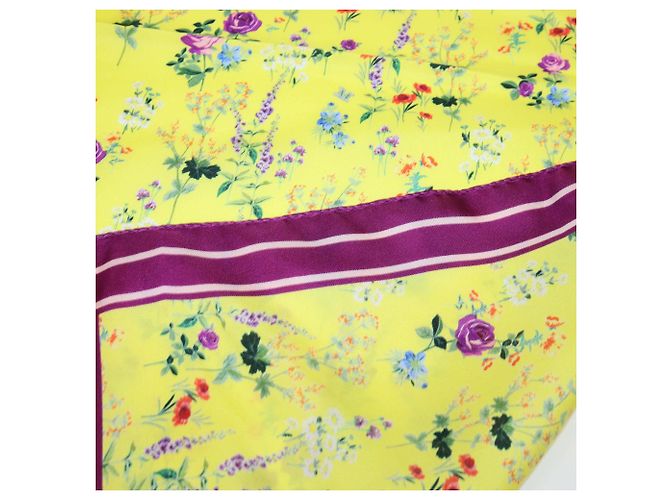Max Mara Seidenschal mit floralem Print in Lila/Gelb - Ansicht 4