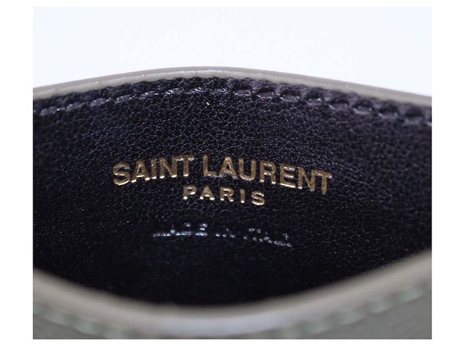 Tarjetero Saint Laurent de piel acolchada verde Cassandre - vista 6