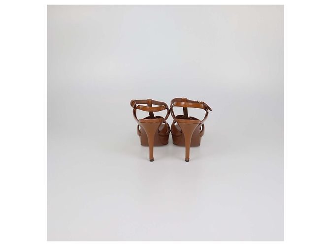 Sandali platform in pelle verniciata marrone Saint Laurent - vista 5