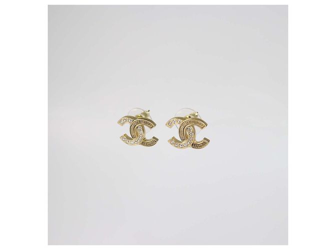 Orecchini a lobo Chanel Gold Tone CC Crystals D'oro - vista 2