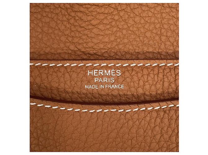 Hermès Hermes Kara Shoulder Bag Golden - view 16